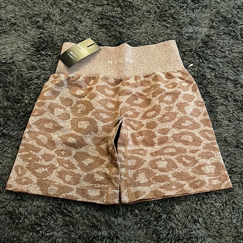 Nvgtn seamless shorts size medium